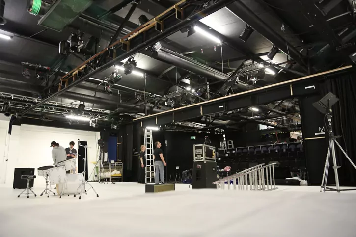 5 things you didn’t know about “The Pulse of the Dead” 2 pinc interview img2 1